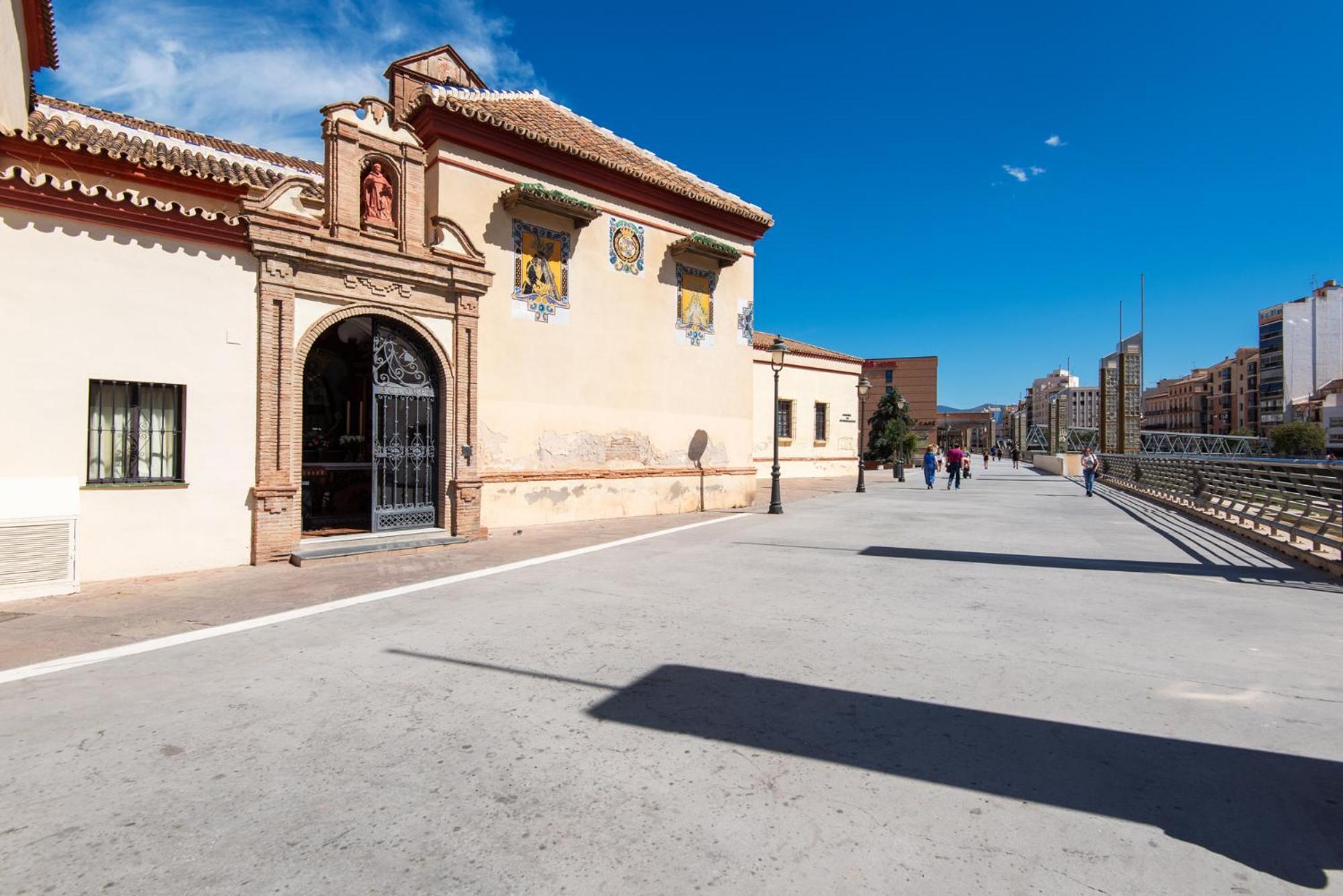 Апартаменти El Balcon Del Pintor, The Best Option In The Historic Center Of Малага Екстер'єр фото
